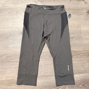 •HEAD• CROPPED LEGGINGS